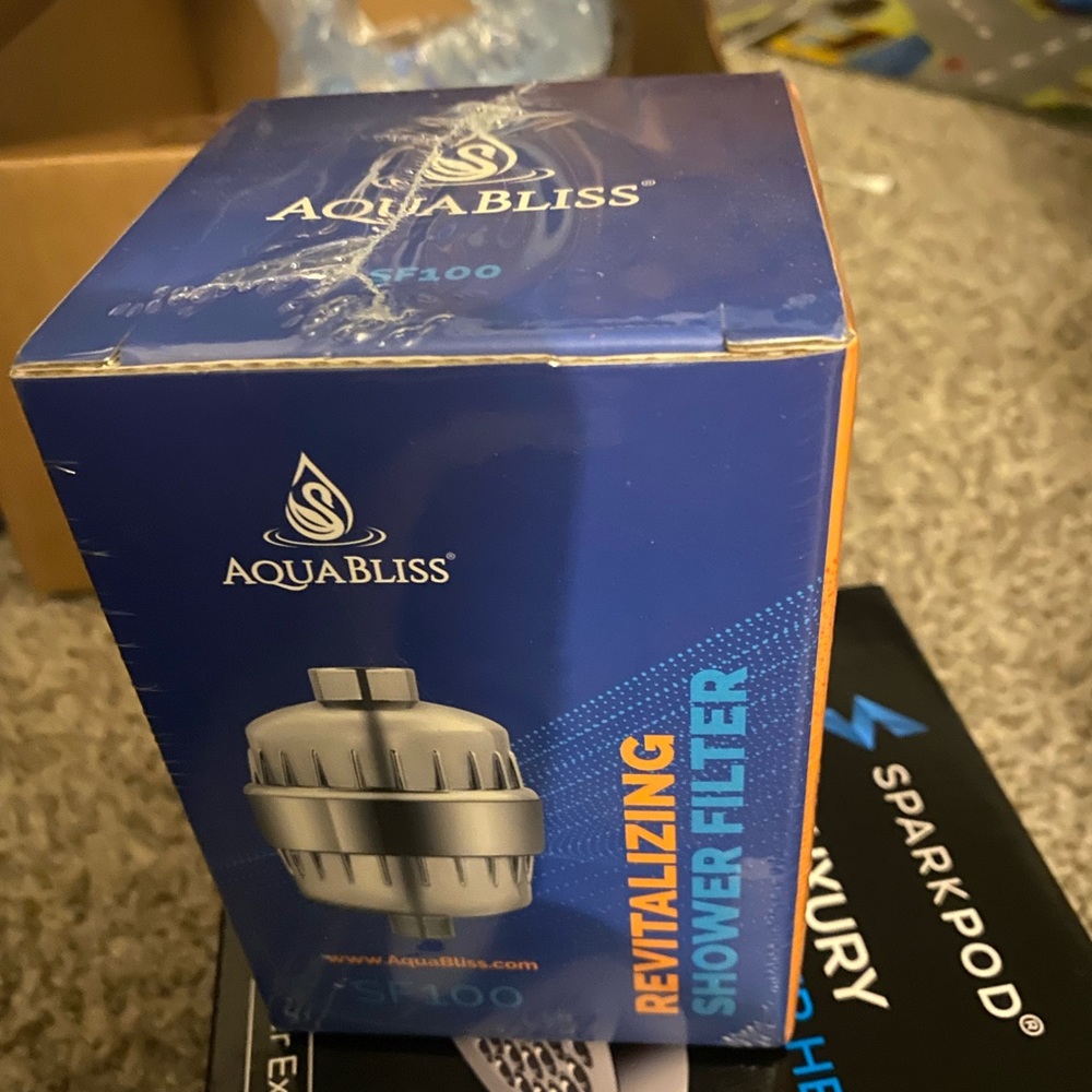 Stuff - Picture 7 of 16